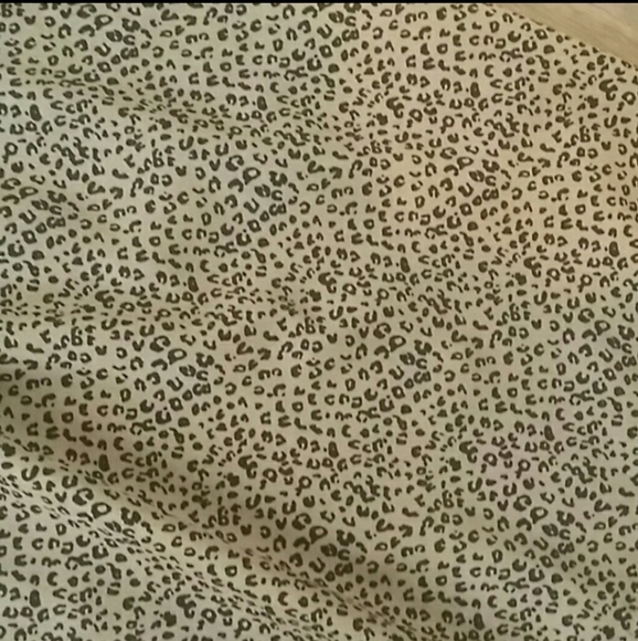 Leopard Print Silky Soft Dress Small - Picture 3 of 3